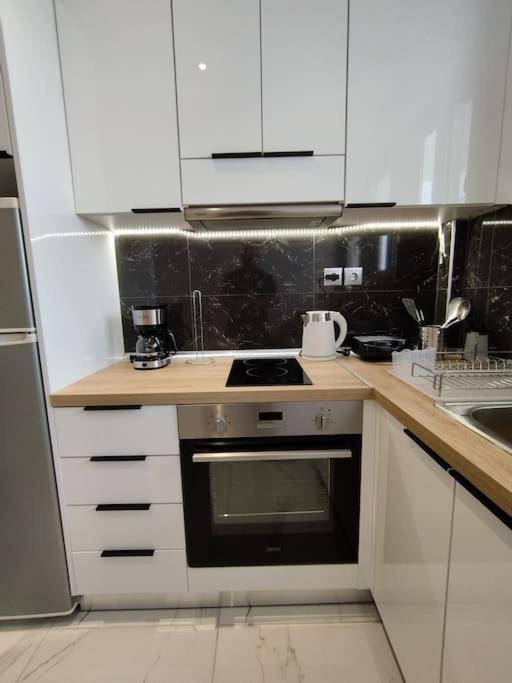 Esteticaapartments. Apartament *